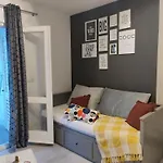 Oleander In Апартаменты Пакоштане