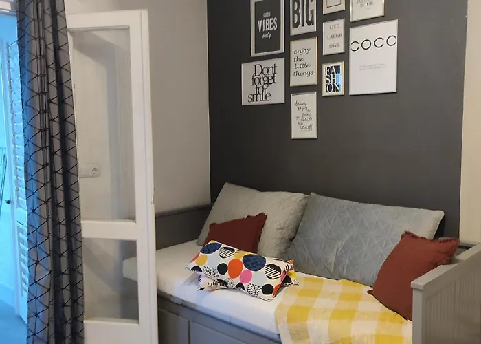 Oleander In Apartment Pakoštane